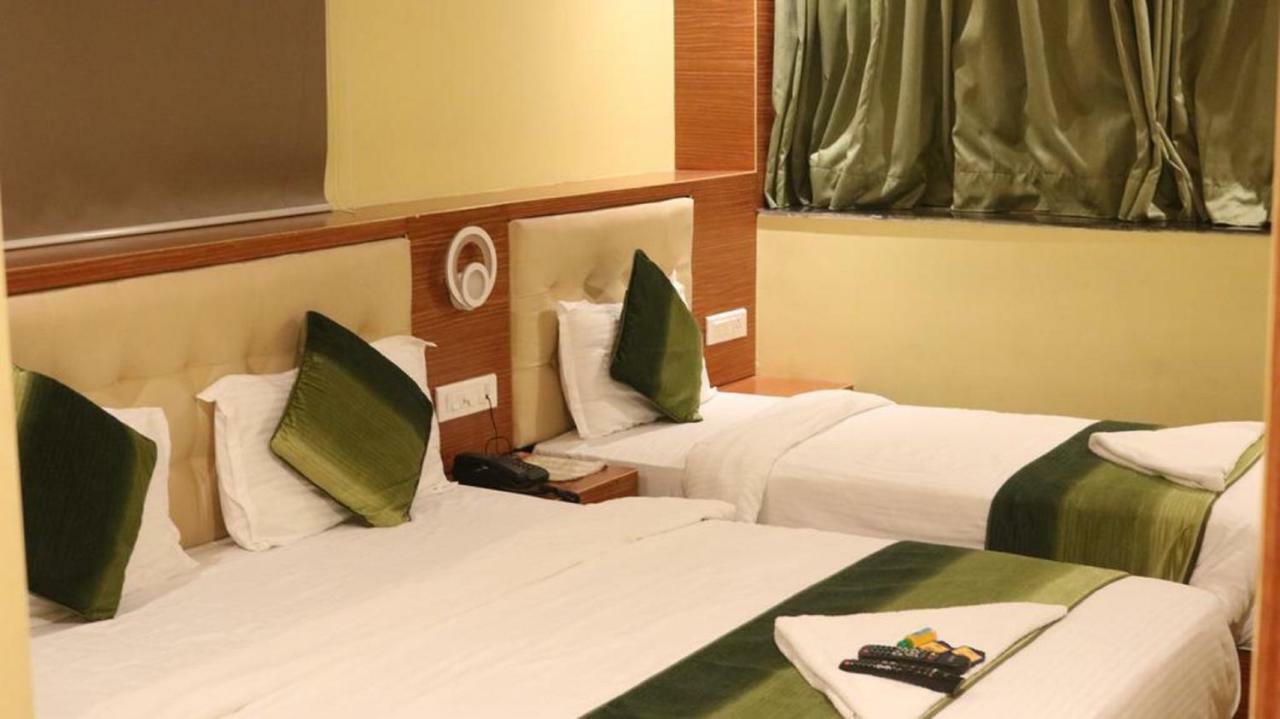 Hotel Aflon Midc Andheri East ムンバイ エクステリア 写真